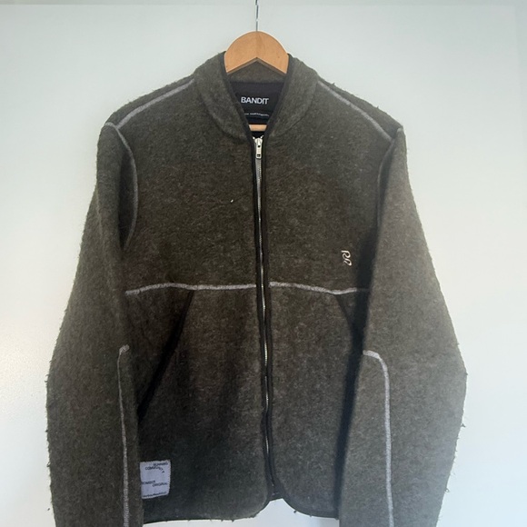 Bandit Running Other - Bandit Running Olive Green Wool Full zip jacket medium